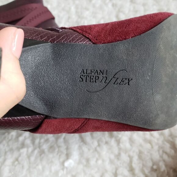 Alfani Step n Flex Vandela2 Wine colored booties sz 8.5 - Picture 7 of 9